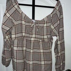 ALVN Studio Plaid Peasant top XL